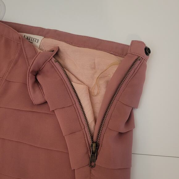 L’Atiste by Amy Dusty Rose Lined Booty Shorts L Side Zipper Poly/Span. Blend - Picture 3 of 9